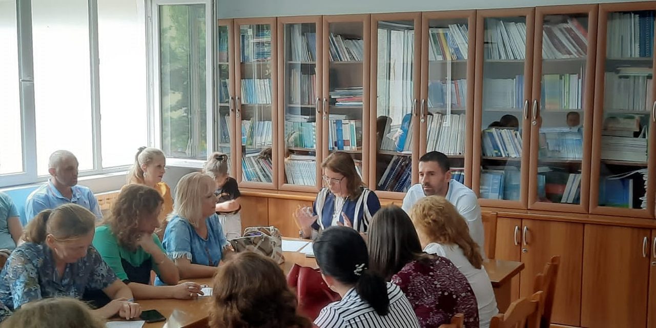 Foto, Zyra Vendore e Arsimit Parauniversitar Kukës