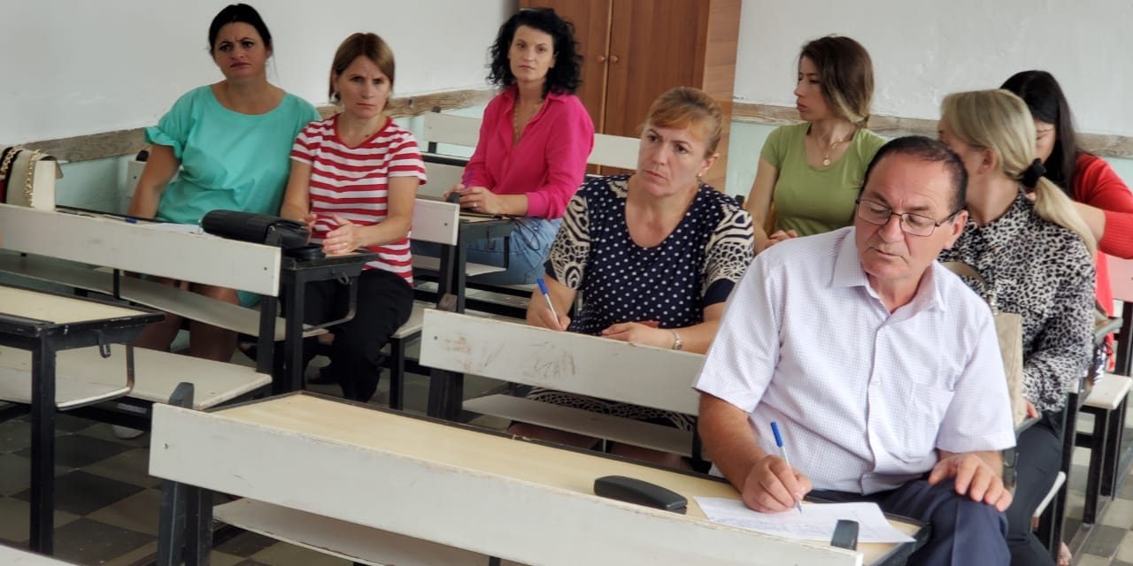Foto, Zyra Vendore e Arsimit Parauniversitar Kukës