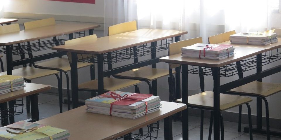 Foto, Zyra Vendore e Arsimit Parauniversitar Kukës