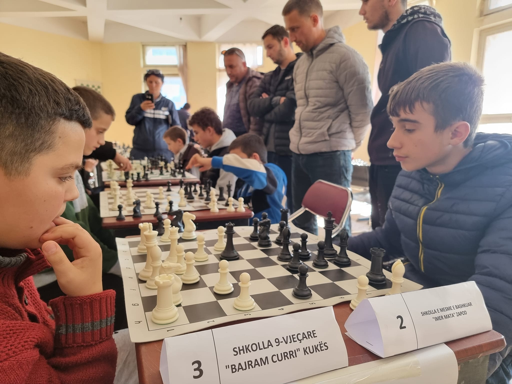 Foto, Zyra Vendore e Arsimit Parauniversitar Kukës