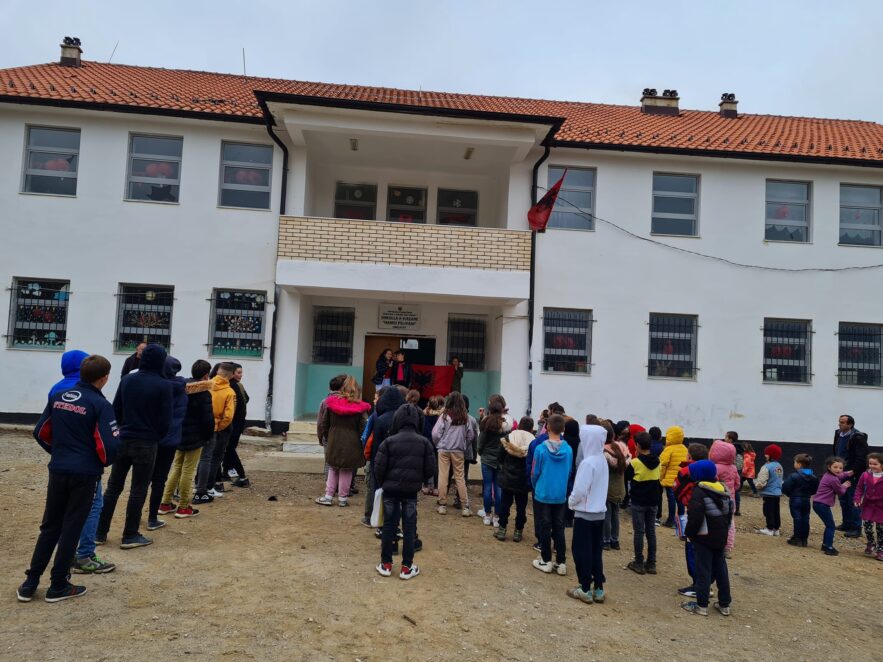 Foto, Zyra Vendore e Arsimit Parauniversitar Kukës