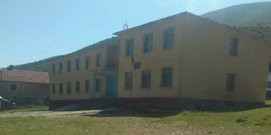 Foto, Zyra Vendore e Arsimit Parauniversitar Kukës